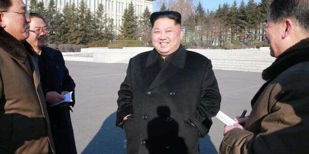 Le leader nord-coréen Kim Jong-Un visite le centre national de la science, sur une photo publiée le 12 janvier.