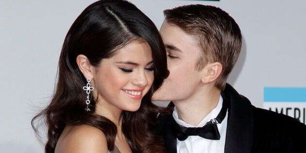 Justin Bieber et Selena Gomez aux American Music Awards de Los Angeles en novembre 2011.