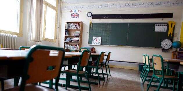 Une salle de classe d'école primaire à Paris.