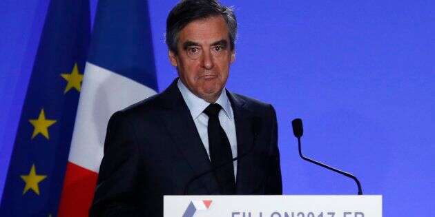 François Fillon a annoncé le maintien de sa candidature lors d'une déclaration à son QG.