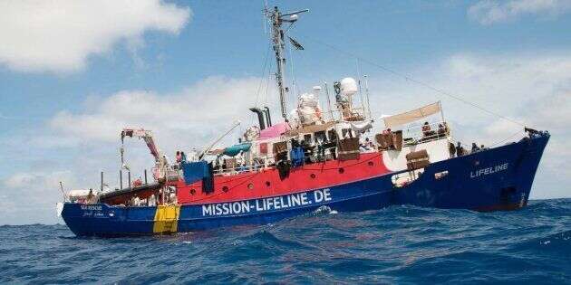 Le Lifeline attend toujours l'autorisation d'accoster à Malte malgré les promesses de l'Italie et la France