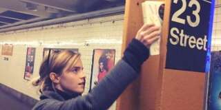 Le livre qu'Emma Watson dépose dans le métro de New York après l'élection de Donald Trump