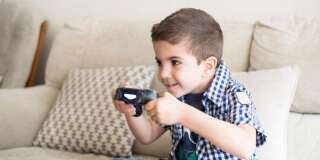 Les 4 moyens utilisés par les fabricants de jeux vidéo pour rendre nos enfants dépendants.