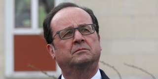 Quand François Hollande applaudit une initiative qui le ridiculise. REUTERS/Charles Platiau