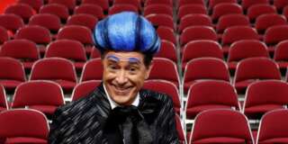 CBS television comedian Stephen Colbert films comedy bits with his crew on the floor of the Republican National Convention in Cleveland, Ohio, U.S. July 17, 2016.  REUTERS/Jonathan Ernst