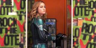 Captain Marvel (Brie Larson) est-elle en train d'appeler un téléphone rose?