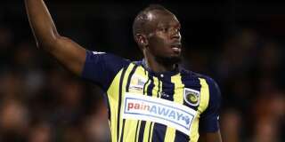 Usain Bolt aurait reçu une offre de contrat de footballeur professionnel, et cela surprend même son coach.
