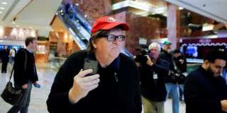 Michael Moore qualifie le discours de Trump devant des boys scouts d'