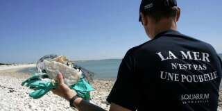 M. de Rugy, la France doit être à la pointe de la lutte contre la pollution des mers par le plastique.