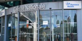 Le siège parisien de la Caisse Nationale d'Assurance Maladie pris le 25 août 2016.