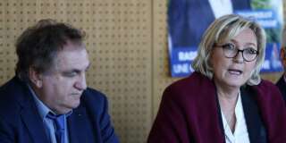 Charles Giacomi en compagnie de Marine Le Pen à Pruno, en Haute-Corse.