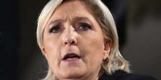 Marine Le Pen à La Bazoche-Gouet le 3 avril 2017.