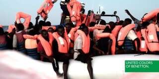 Une publicité de Benetton montrant un sauvetage de migrants fait polémique en Italie