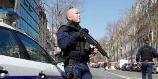 Attentat déjoué à Marseille en avril: un homme et une femme interpellés.