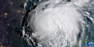 La formation de l'ouragan Harvey au-dessus du golfe du Mexique le 24 août 2017 (image satellite).
