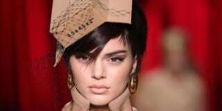 Kendall Jenner a ouvert le défilé de la maison Moschino à l'occasion de la Fashion Week de Milan.