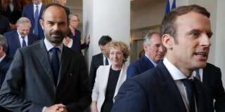 Edouard Philippe et Emmanuel Macron à l'issue du premier conseil des ministres.