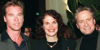 Val Kilmer, l'ancienne présidente de Paramount Sherry Lansing et Michael Douglas le 3 octobre 1996.