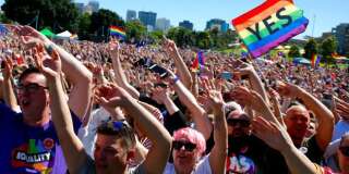 Les Australiens votent largement en faveur du mariage pour tous, une loi va être présentée au Parlement