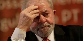 L'ex-président brésilien Lula empêché de quitter le territoire, un nouveau coup dur