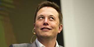 Elon Musk veut connecter notre cerveau aux ordinateurs avec sa nouvelle start-up, Neuralink.
