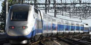 Le TGV qui inaugurait la nouvelle ligne LGV Paris-Bordeaux est arrivé avec 5 heures de retard.