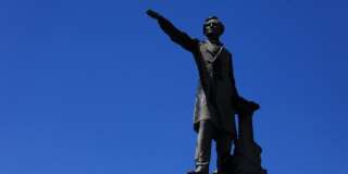 Charlottesville: la pression monte sur les statues confédérées