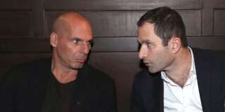 Benoît Hamon et Yanis Varoufakis lors d'une précédente rencontre, début 2018 à Paris.