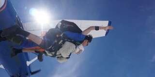 Ce 9 décembre, l'australienne Irene O'Shea est devenue la personne la plus âgée au monde à sauter en parachute.