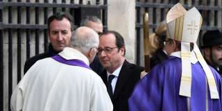 François Hollande arrivant aux obsèques de François Chérèque à Paris le 5 janvier 2017.