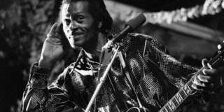 Chuck Berry lors d'une performance à Nice durant la