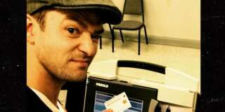 En prenant un selfie dans un bureau de vote, Justin Timberlake s'attire des ennuis avec la justice