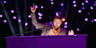 L'hommage de Justin Timberlake à Prince à la mi-temps du Super Bowl ce 4 février 2018.