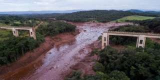 Vue aérienne de Brumadinho au Brésil après la rupture du barrage.