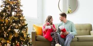 Comment bien réussir son premier Noël en couple