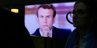 Emmanuel Macron lors du débat d'entre-deux-tours face à Marine Le Pen, le 3 mai.
