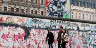 Une partie du mur de Berlin reconstitué (illustration)