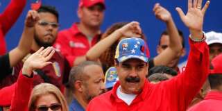 Nicolas Maduro et sa compagne Cilia Flores à Caracas samedi 2 février.