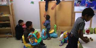 Des enfants jouant dans un centre de jour pour migrants au Texas, en février 2018