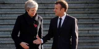 Theresa May et Emmanuel Macron, ici lors des commémorations du centenaire de la Première guerre mondiale, doivent s'entretenir par téléphone pour parler du Brexit.