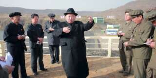 Le dictateur nord-coréen Kim Jong-Un, en visite dans une centrale électrique en avril 2016.