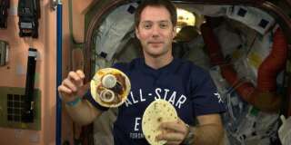 Les astronautes de l'ISS vont pouvoir se faire du pain frais tous les matins