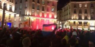 Des centaines de supporters ont chanté en hommage à l'attaquant, présent à Nantes depuis 2015.