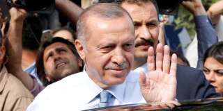 En Turquie, Recep Tayyip Erdogan (ici le 24 juin à Istanbul) revendique la victoire aux élections présidentielle et législatives