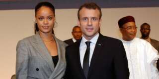 Emmanuel Macron et Rihanna à Dakar le 2 février.