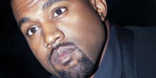 Kanye West est hospitalisé après avoir fait une crise psychotique