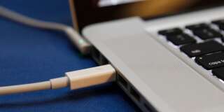 Après la prise jack, Apple pourrait supprimer les bons vieux port USB, SD et HDMI du nouveau MacBook