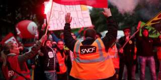 La future convention collective, raison pour laquelle la grève va continuer à la SNCF.