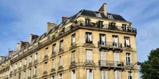 immeuble de type haussmannien dans les beaux quartiers de Paris