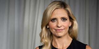 Actress Sarah Michelle Gellar poses for a portrait on Tuesday, Sept. 24, 2013 in Los Angeles. (Photo by Jordan Strauss/Invision/AP)